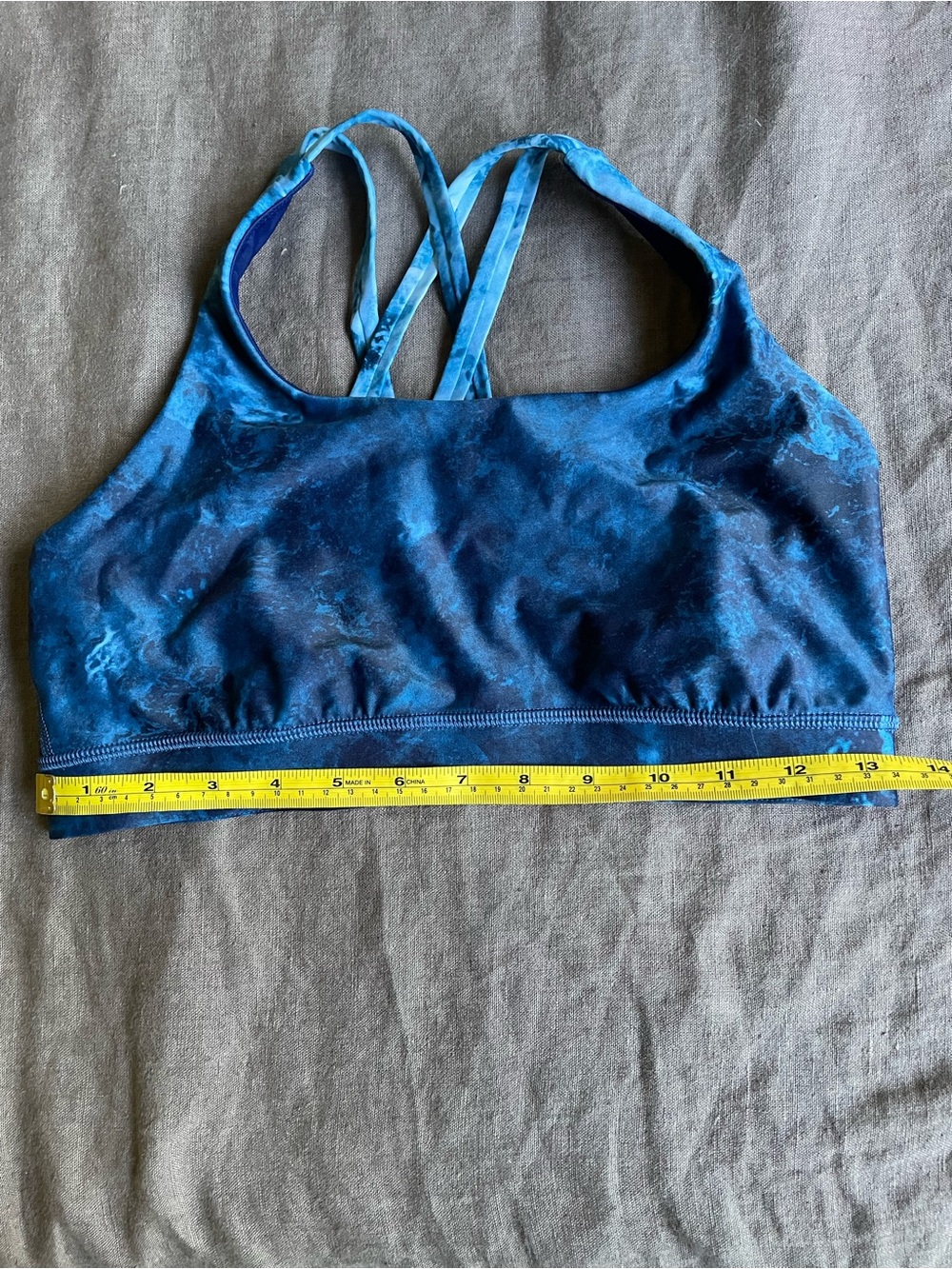 Lululemon Blue Tie-Dye Strappy Sports Bra Size 4 or 6